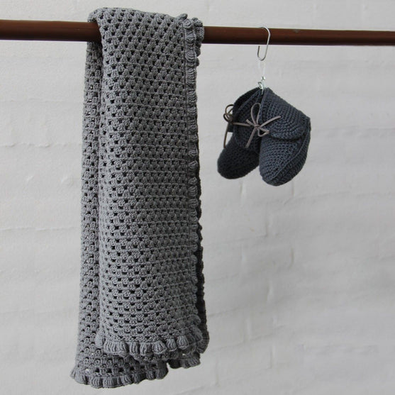 Lace Blanket
2